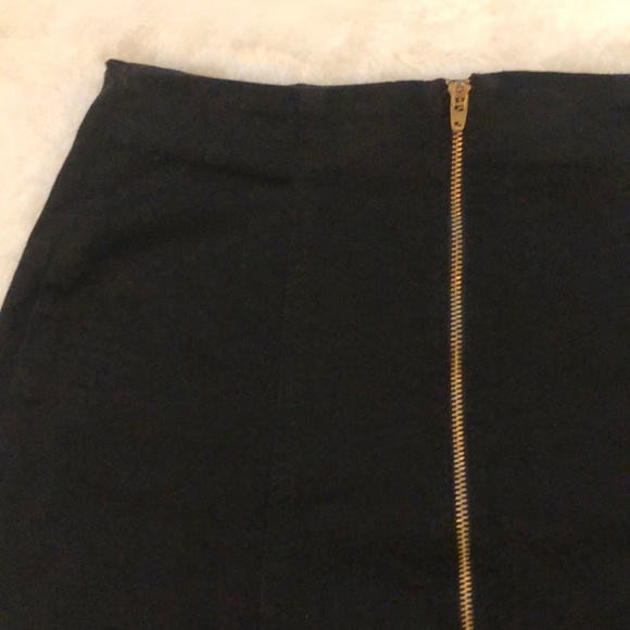 Black denim zipper skirt - Picture 2 of 9